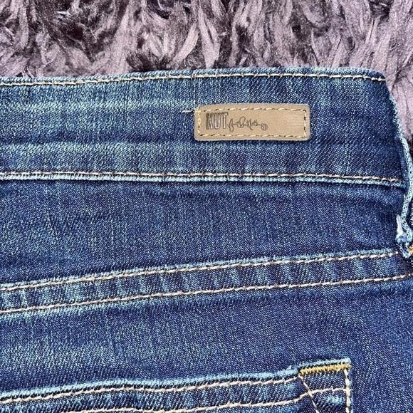 Kut from the Kloth Catherine
Boyfriend Shorts Womens 10
Cotton Stretch 5 Pocket - Picture 9 of 9